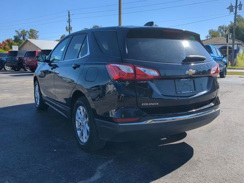 Used 2020 Chevrolet Equinox LT w/ Driver Convenience Package image 6