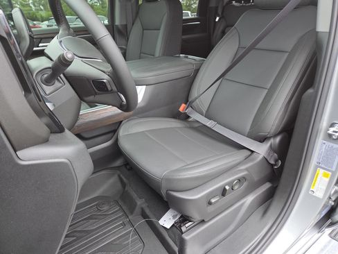 New 2026 GMC Sierra 2500 SLT w/ SLT Premium Package AWD/4WD image 27