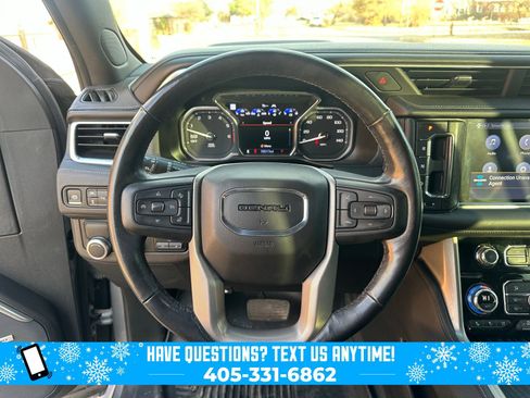 Used 2021 GMC Yukon Denali w/ Denali Premium Package image 14