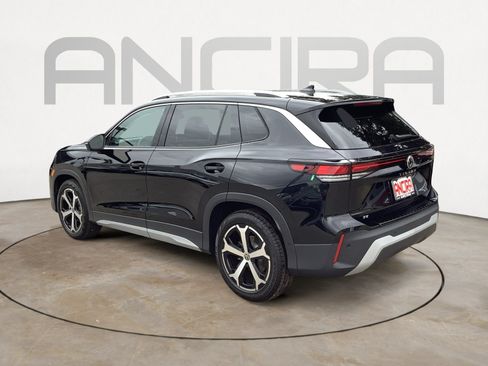 New 2026 Volkswagen Tiguan SE FWD image 6