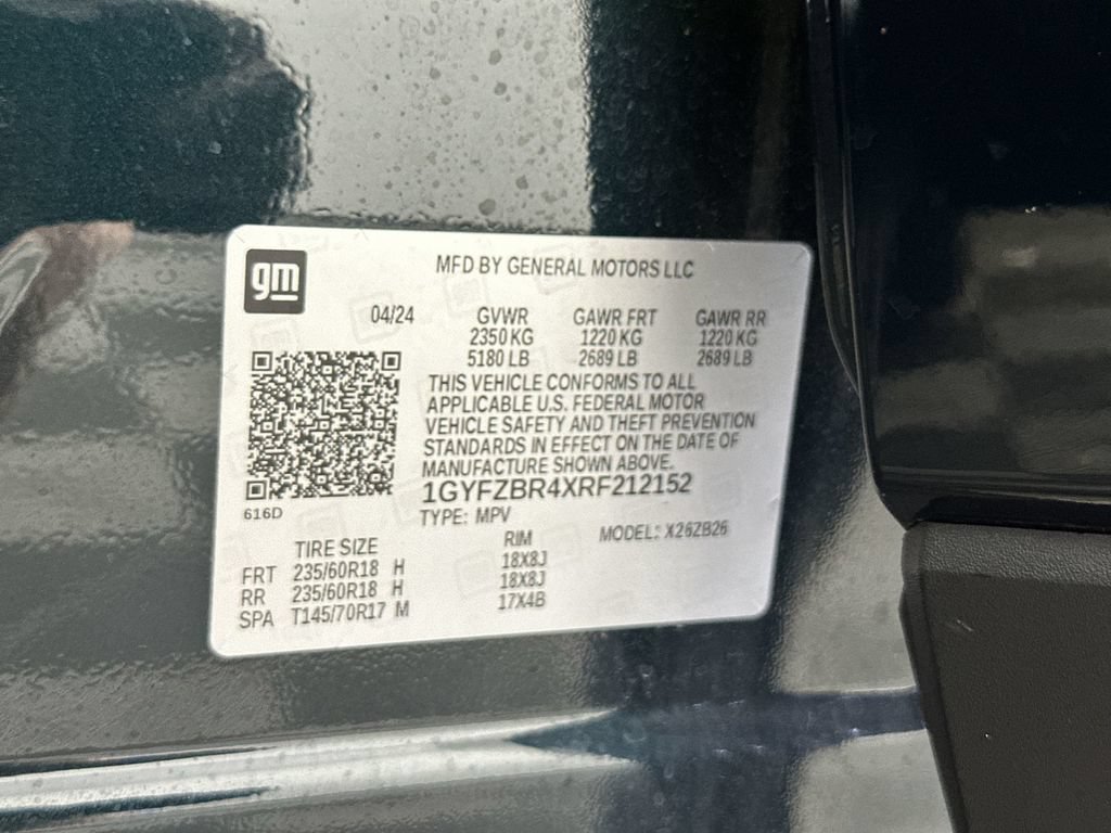Used 2024 Cadillac XT4 Luxury w/ Cold Weather Package AWD/4WD image 37