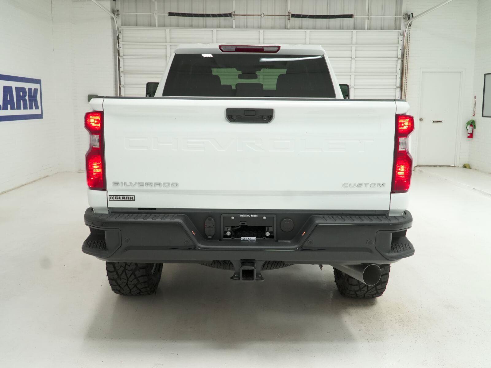 New 2026 Chevrolet Silverado 2500 Custom w/ Custom Value Package AWD/4WD image 13