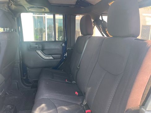 Used 2013 Jeep Wrangler Unlimited Sport image 18