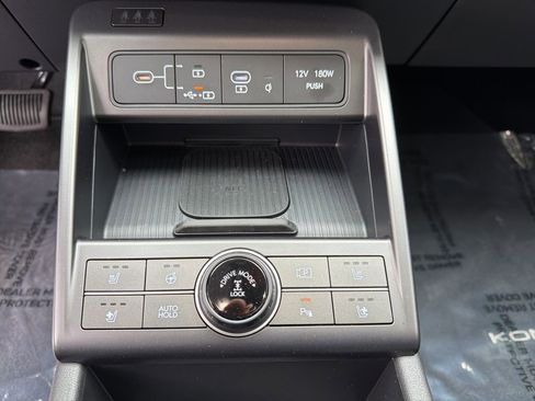 New 2026 Hyundai Kona Limited FWD image 30