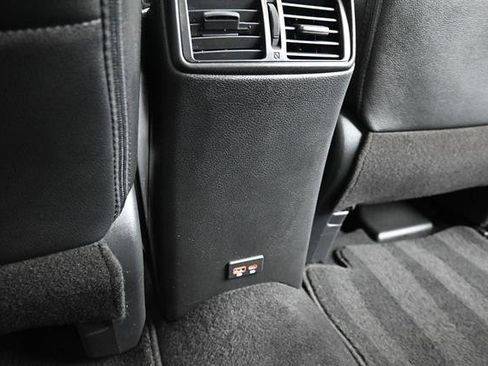 Used 2020 Nissan Rogue SL w/ Premium Package FWD image 18