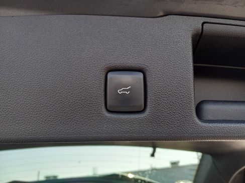 Used 2024 Ford Escape ST-Line w/ Cold Weather Package image 12