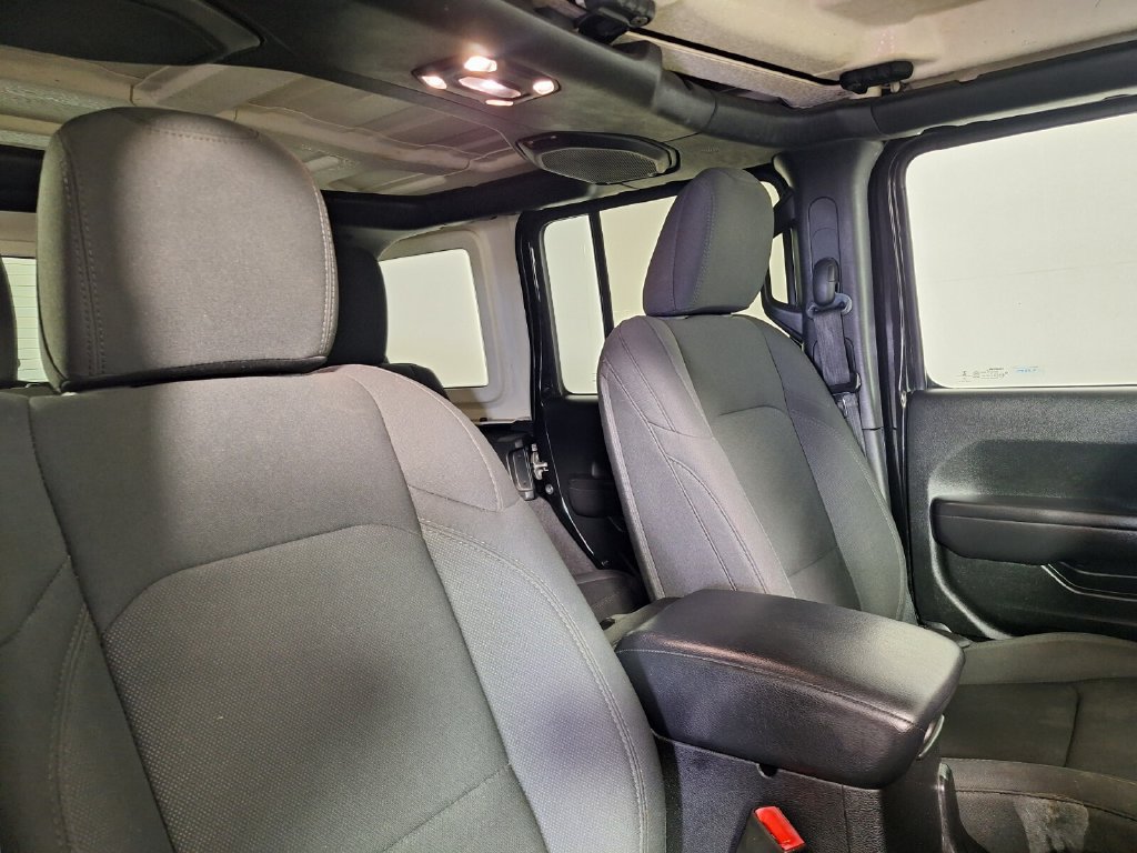 Used 2020 Jeep Wrangler Unlimited Sport S AWD/4WD image 26