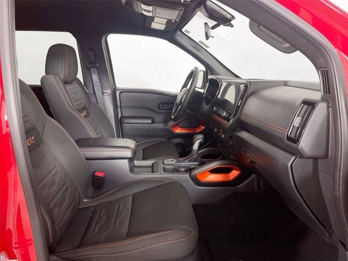 Used 2026 Nissan Frontier PRO-4X AWD/4WD image 26