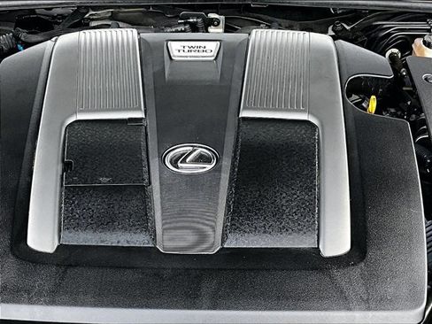 Used 2022 Lexus LS 500 w/ Interior Upgrade Package RWD image 11