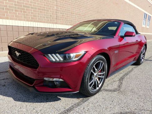 Used 2017 Ford Mustang GT Premium RWD image 6