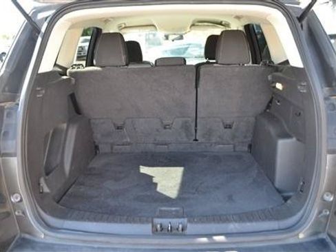 Used 2018 Ford Escape SE w/ SE Sync 3 Package FWD image 19