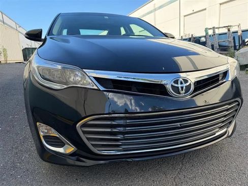 Used 2013 Toyota Avalon XLE Premium FWD image 27