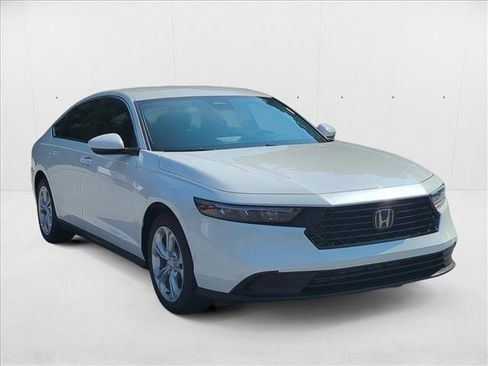 New 2025 Honda Accord LX image 3