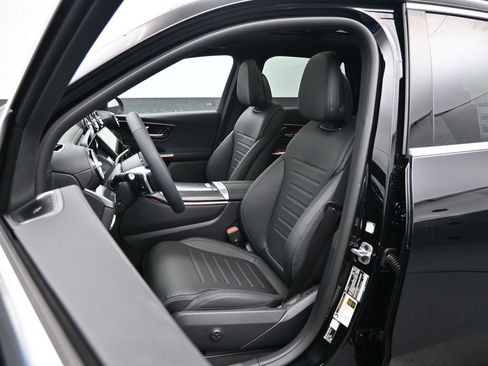 New 2026 Mercedes-Benz GLC 300 4MATIC image 19