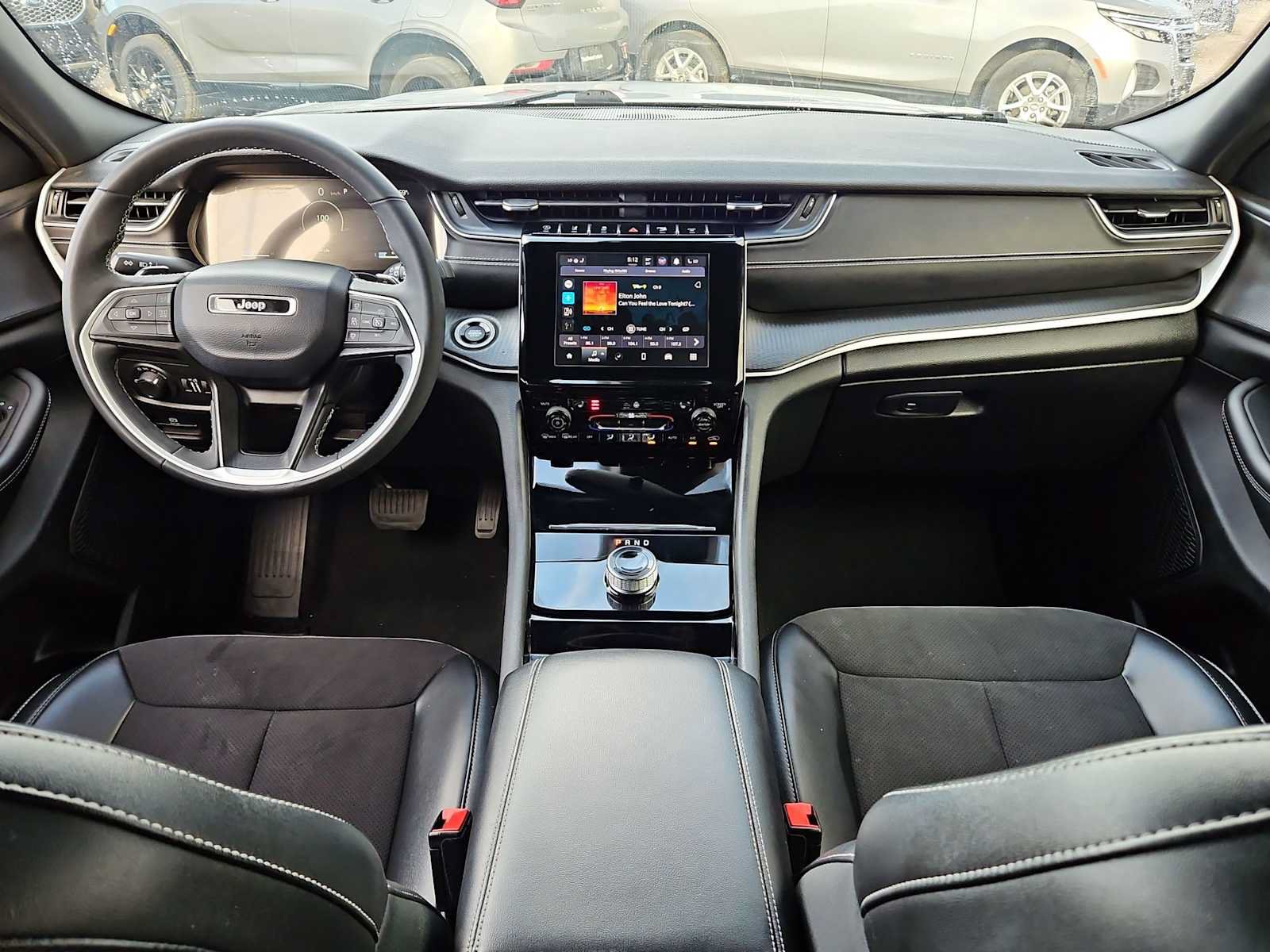 Used 2023 Jeep Grand Cherokee L Laredo RWD image 13