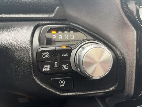 Used 2021 RAM 1500 Laramie image 24