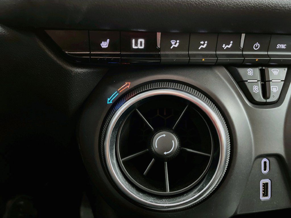 Used 2022 Chevrolet Blazer LT AWD/4WD image 20