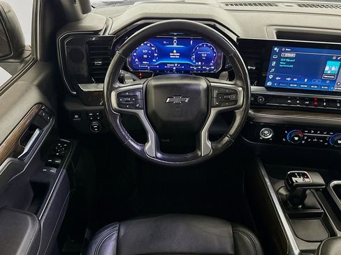Used 2023 Chevrolet Silverado 1500 LT Trail Boss AWD/4WD image 16