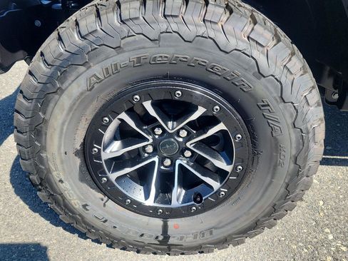 New 2025 Jeep Wrangler Willys image 9