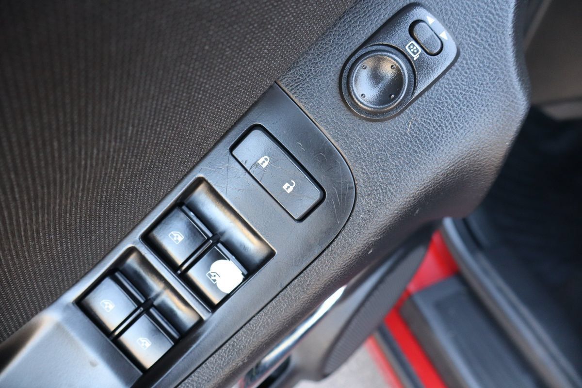 Used 2014 Chevrolet Camaro LT RWD image 19