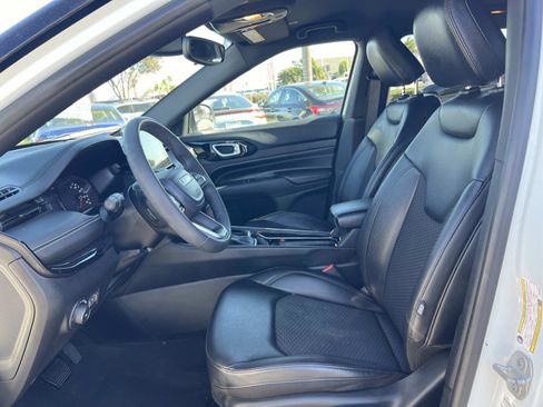 Used 2022 Jeep Compass Altitude image 19