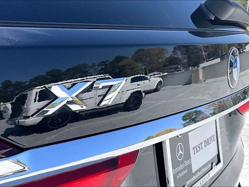 Used 2022 BMW X7 xDrive40i w/ Premium Package AWD/4WD image 31