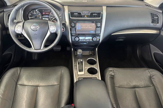 Used 2015 Nissan Altima 2.5 SL w/ Technology Package FWD image 14