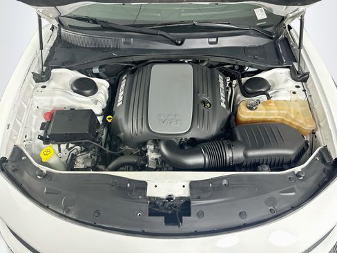 Used 2019 Dodge Charger R/T w/ Blacktop Package RWD image 33