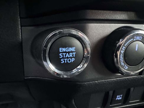 Certified 2023 Toyota Tacoma TRD Sport image 40