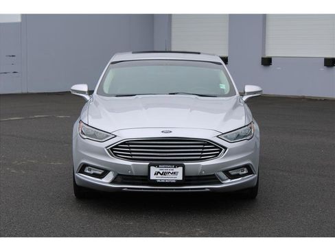 Used 2017 Ford Fusion Titanium AWD/4WD image 5
