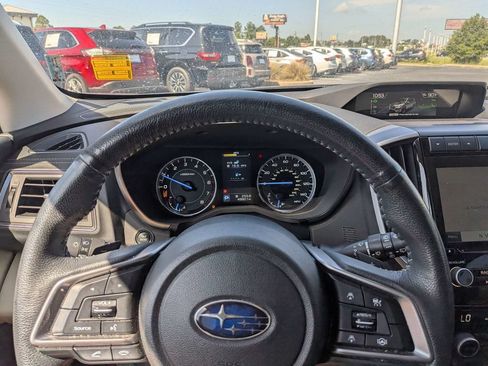 Used 2022 Subaru Ascent Limited w/ Technology Package AWD/4WD image 32