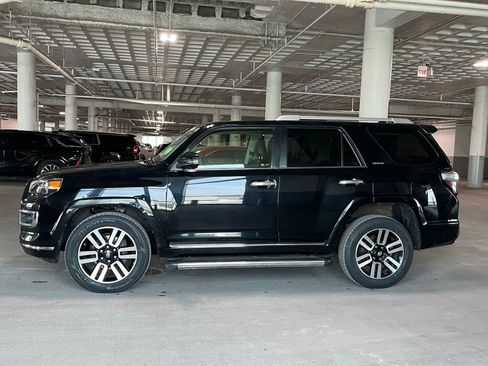 Used 2016 Toyota 4Runner Limited AWD/4WD image 7