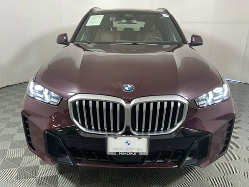 Certified 2024 BMW X5 xDrive40i w/ M Sport Package image 2