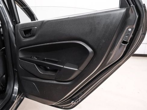 Used 2019 Ford Fiesta SE FWD image 37
