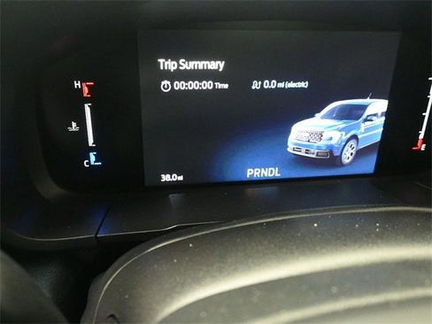 New 2025 Ford Maverick XL image 12