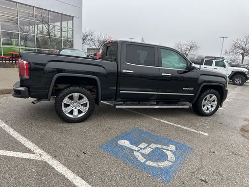 Used 2017 GMC Sierra 1500 SLT image 30