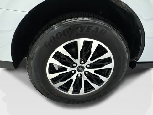 Used 2025 Ford Expedition Platinum AWD/4WD image 92