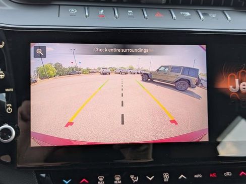 New 2026 Jeep Grand Cherokee Altitude RWD image 20