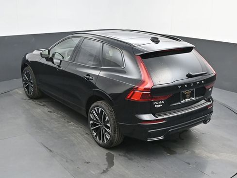 New 2026 Volvo XC60 B5 Ultra w/ Climate Package AWD/4WD image 24