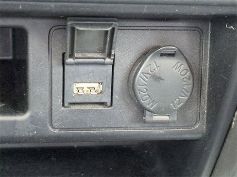 Used 2020 Toyota 4Runner SR5 image 21