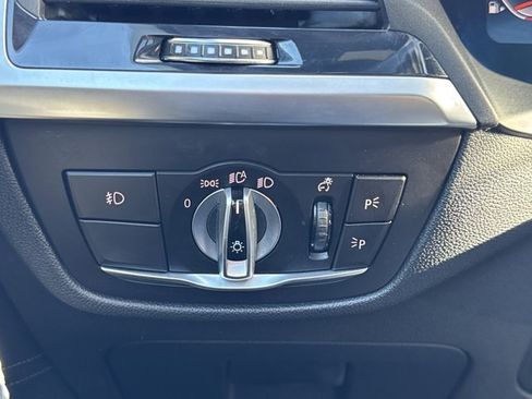 Used 2021 BMW X4 M40i w/ Premium Package image 19