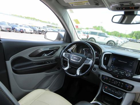 Certified 2018 GMC Terrain SLT w/ Preferred Package FWD image 24
