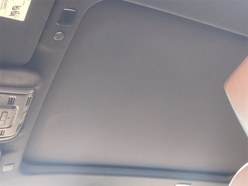 Used 2023 GMC Yukon Denali Ultimate image 19