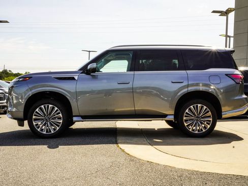 Certified 2025 INFINITI QX80 Sensory AWD/4WD image 8