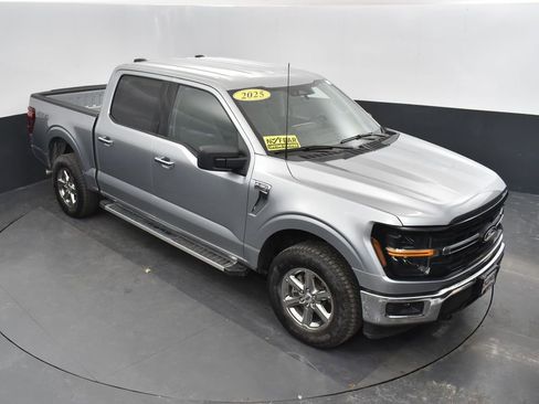 Used 2025 Ford F150 XLT w/ Equipment Group 301A Standard AWD/4WD image 28