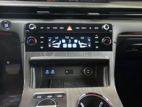 New 2026 Genesis GV80 3.5T Prestige image 33