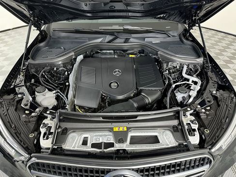Used 2026 Mercedes-Benz GLC 300 4MATIC image 31