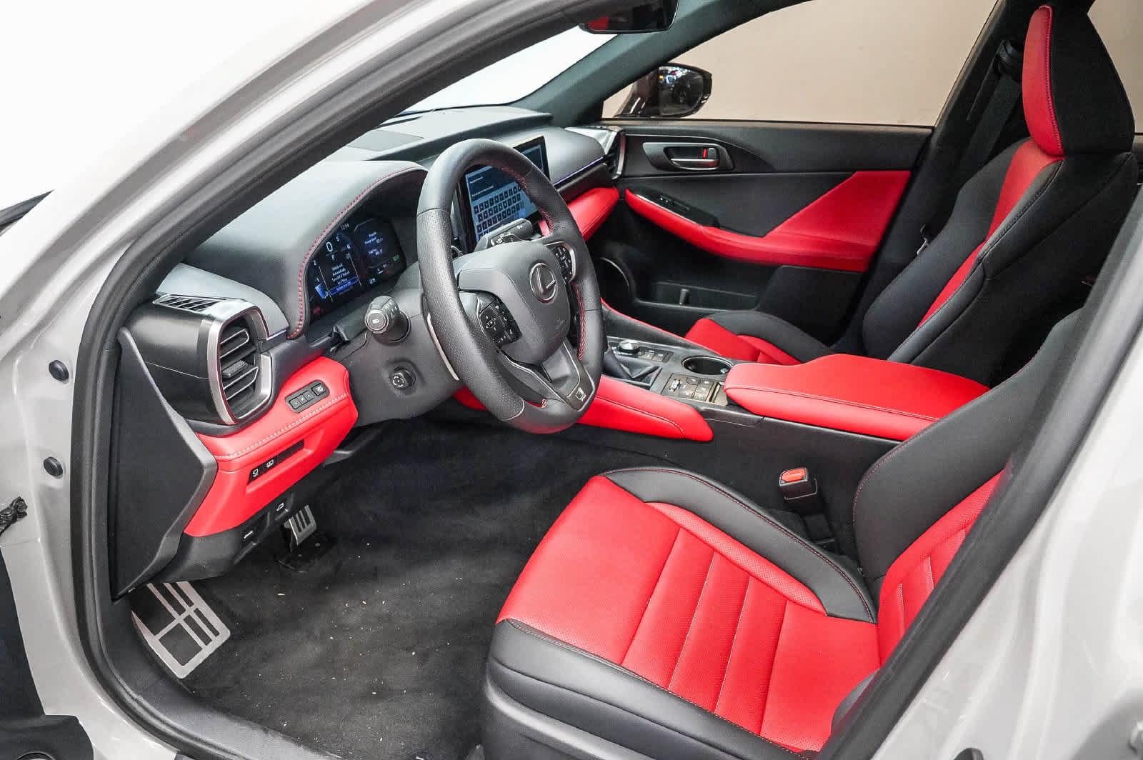Used 2026 Lexus IS 350 F Sport w/ Technology Package RWD image 18
