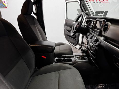 Used 2022 Jeep Gladiator Sport AWD/4WD image 50