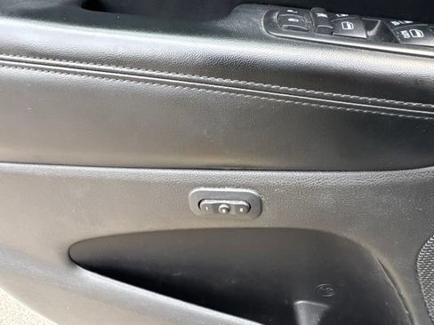 Used 2018 Jeep Grand Cherokee Limited AWD/4WD image 19